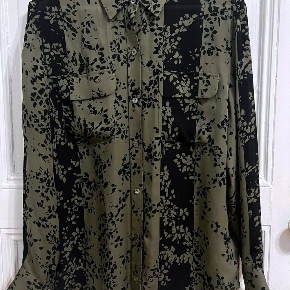 EQUIPMENT -  Signature Floral Silk Blouse Size S
